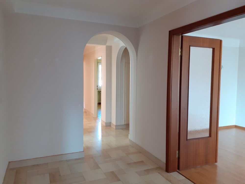 Luxembourg-Limpertsberg (Lampertsbierg) - To rent : apartment